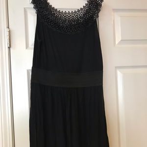 Cha cha vente black dress